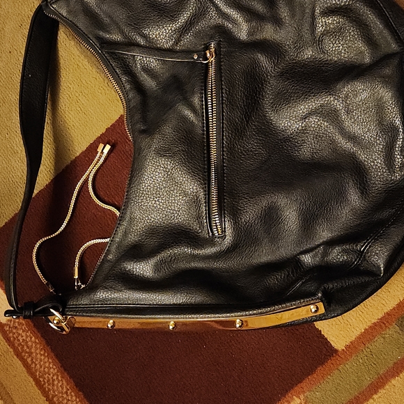 Black Aldo handbag (Large) - Picture 3 of 3